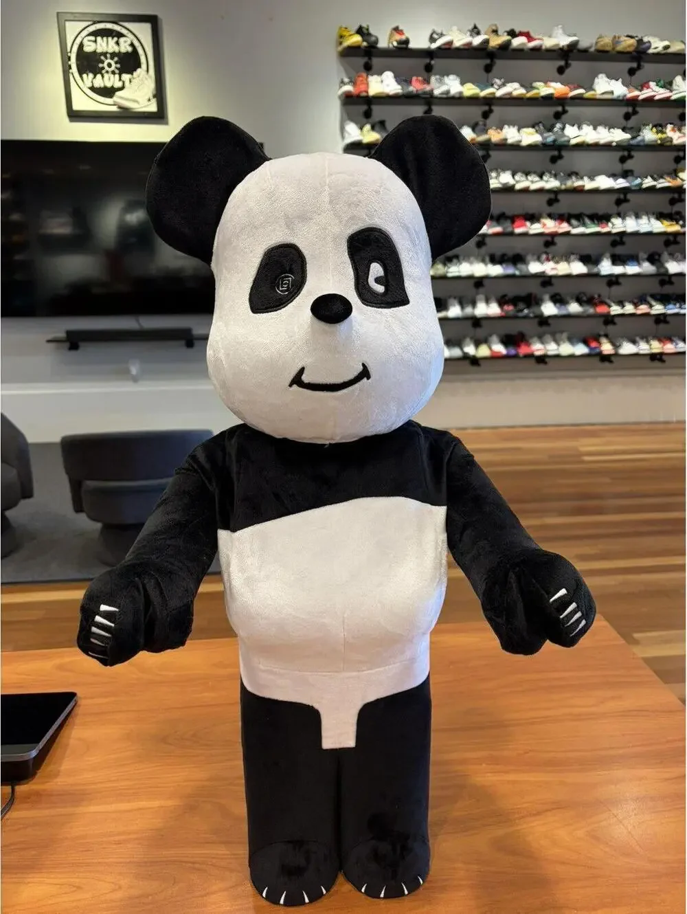 BearBrick X CLOT Panda 1000% - Picture 2 of 7